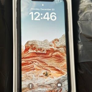 Apple iPhone 11 64GB Black